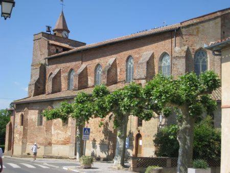 ¨Gite Du Cafe Suquet Giroussens Exterior foto